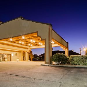 Best Western Discovery Inn